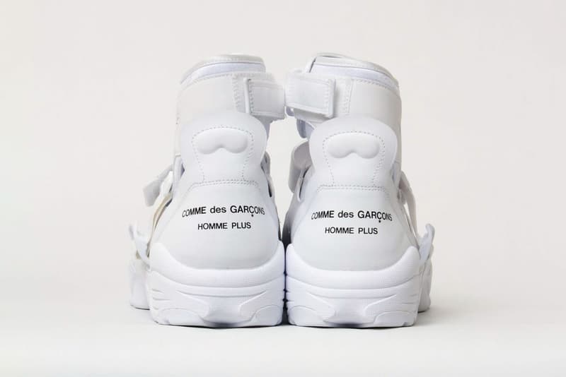 コムデギャルソン ナイキ エア カーニバル COMME des GARÇONS Homme Plus x Nike の新作コラボモデル Air Carnivore が販売開始 