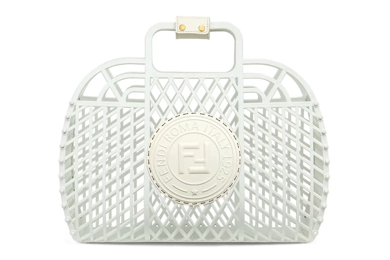 フェンディからラグジュアリーなプラスチック製バスケットバッグが登場 Fendi Recycled Plastic BASKET Handbag Release 1990s nostalgia shopping basket