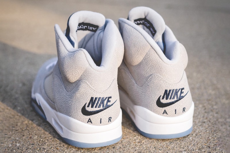 ジョーダン ブランドが NCAA ジョージタウン大学のために製作したエアジョーダン 5 PEをチェック air michael jordan brand georgetown university hoyas 5 pe gray blue navy official release date info photos price store list buying guide