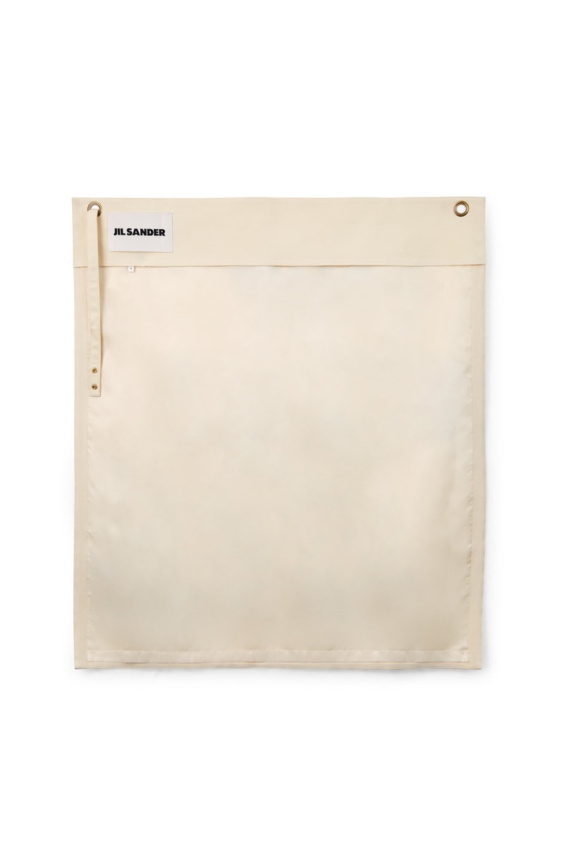ジル サンダーからハイエンド志向な料理好きの方に向けたエプロンが登場 Jil Sander Men's Apron Lucie Luke Meier Dover Street Market London DSM DSML Cooking Chef Food Kitchen Clothing Chefs Gear