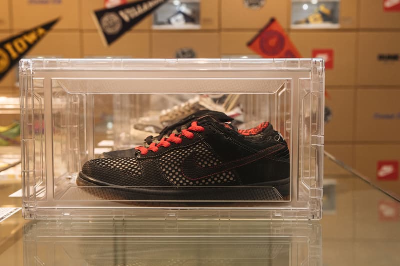 シンガポールのスニーカーブティック『Limited Edt』が Nike Dunk の貴重なアーカイブを集めたエキシビジョンを開催中 Limited Edt "Dunk Edt." Nike Exhibition Recap inside look on feet retro museum co.jp colorway vintage sale low high