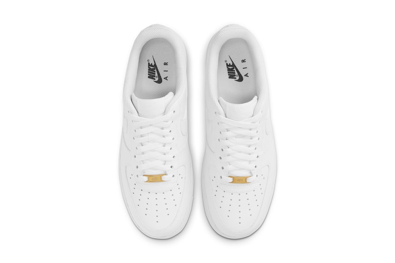 ナイキからゴールドのデュブレが配されたオールホワイトのエアフォース1ローが発売 nike sportswear air force 1 low all white pebbled leather CZ0326 101 official release date info photos price store list buying guide