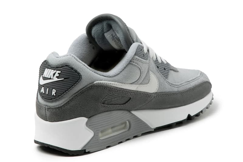 ナイキからニューバランスを思わせる配色のエアマックス90が登場 nike sportswear air max 90 light smoke grey white particle obsidian summit midnight navy DA1641 001 400 official release date info photos price store list buying guide