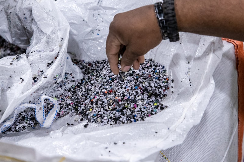 ナイキが返品された靴を割引価格で再販する循環型プログラムを発表 nike refurbished circularity program return shoes nike grind release info store list move to zero extend footwear life