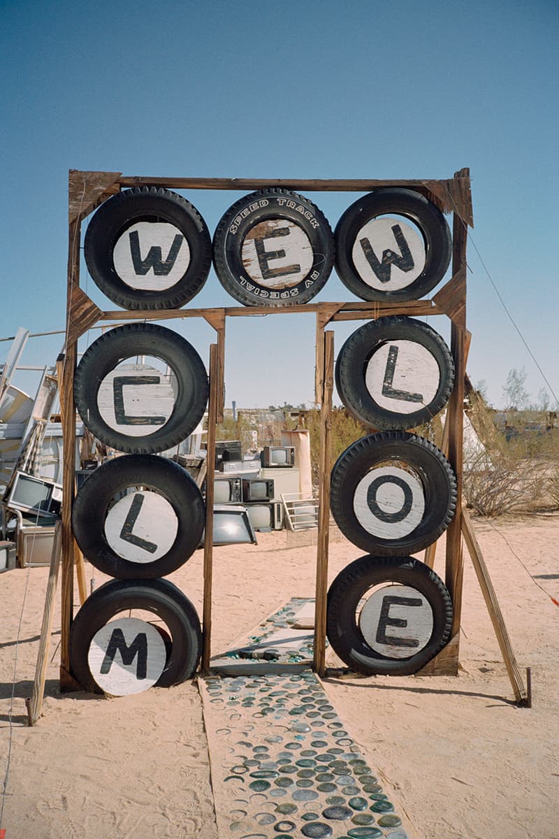 ファレル・ウィリアムス アディダスオリジナルス adidas originals pharrell williams spring basics classics collection colors superstar primeknit black white noah purifoy details release information first look