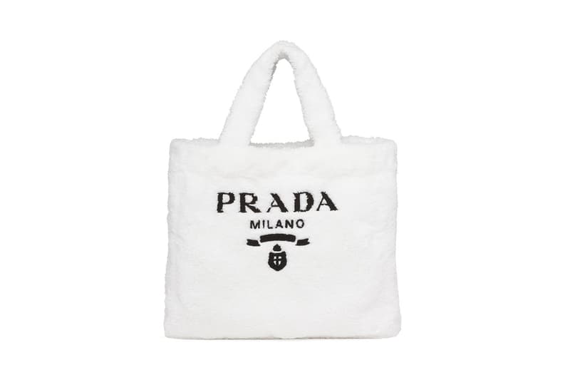 プラダ Prada がアウトドアをテーマとしたインスタレーションを全国8カ所で開催 MIYASHITA PARK