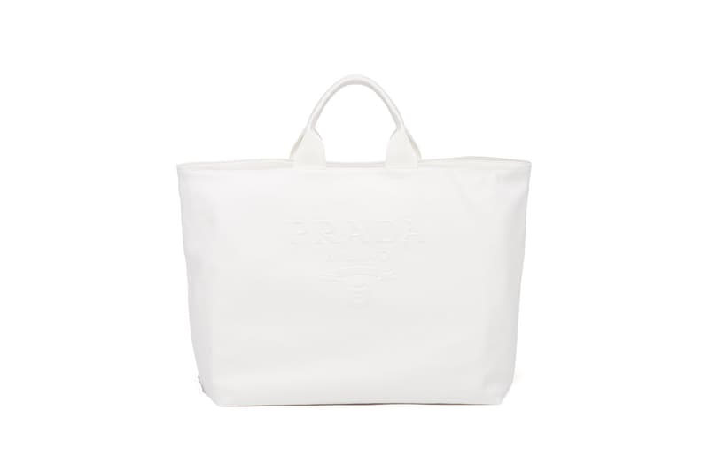 プラダ Prada がアウトドアをテーマとしたインスタレーションを全国8カ所で開催 MIYASHITA PARK