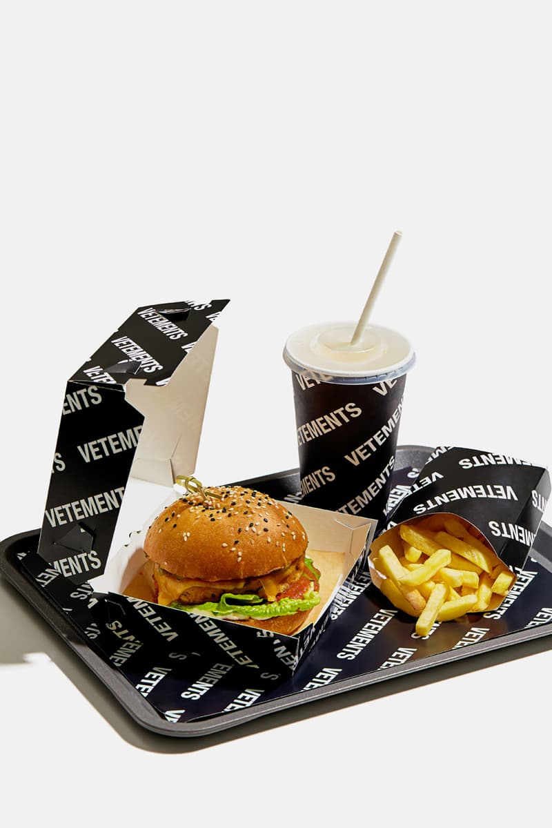 ヴェトモンがハンバーガーセットを発売 Vetements Vegetarian Burger, Combo Meal at KM20 hamburger russia olga karput store concept restaurant order