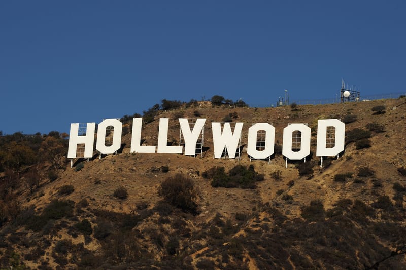 ロサンゼルスのランドマーク HOLLYWOOD SIGN が NFT としてオークションに出品されることが明らかに