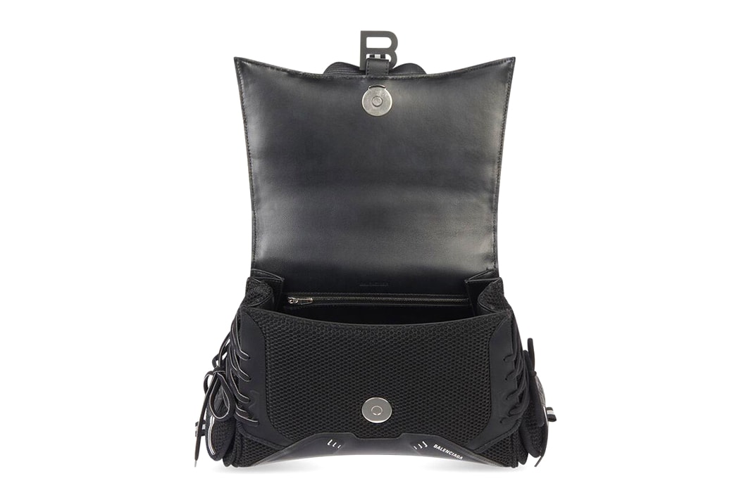 バレンシアガがスニーカーを解体してバッグにしたようなユニークなアイテムを発表 Balenciaga Sneakerhead Medium Top Handle Bag Release Buy Price black Blue Grey