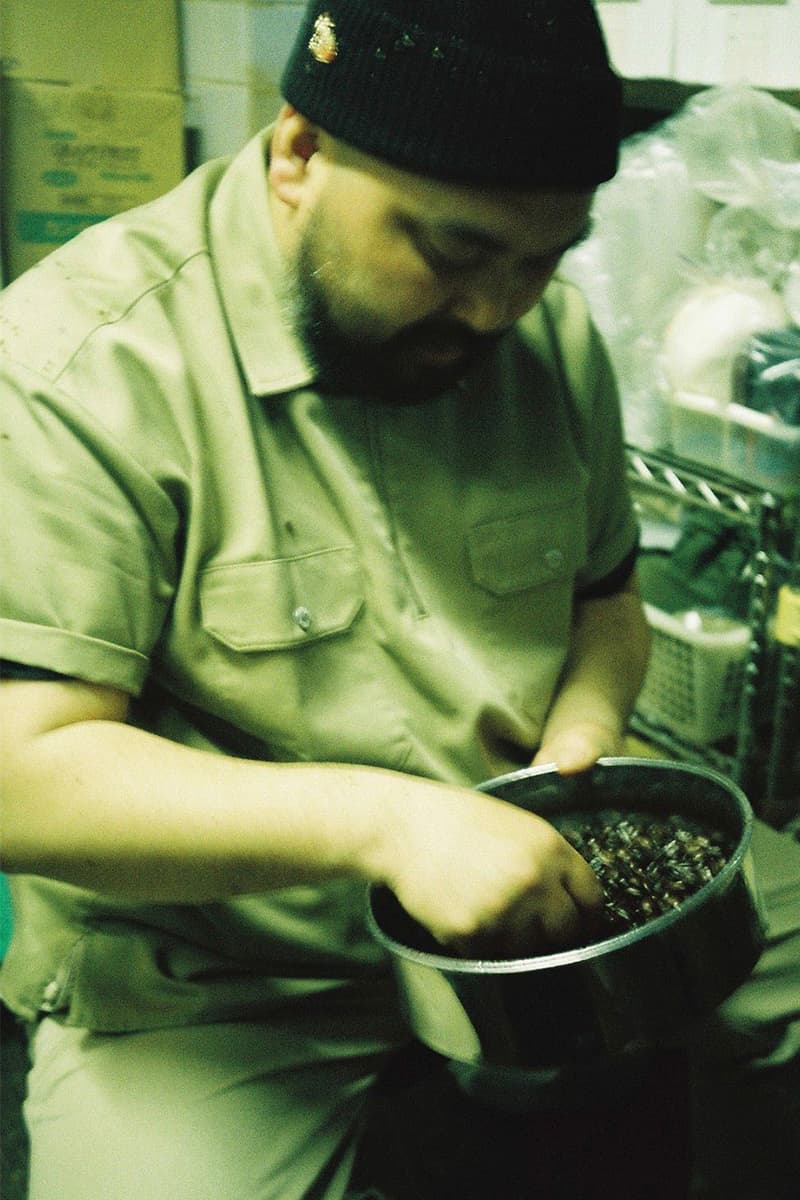 ディッキーズ x カーサービス Dickies x CarSerivice が世田谷区の喫茶店 QUINTET を迎えたトリプルコラボアイテムを発売