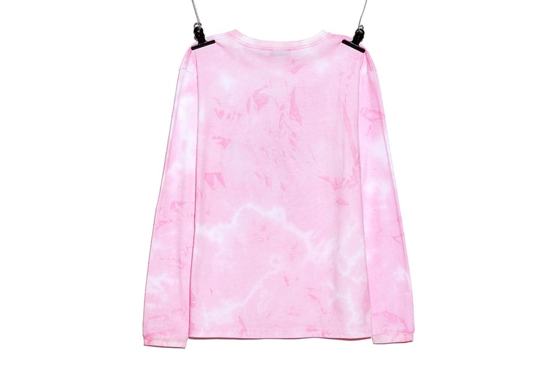 ジードラゴンの手掛けるピースマイナスワンがタイダイ柄のロングTシャツなどの新作をドロップ　G-DRAGON peaceminusone tie dye tee pink blue daisy corset smiley face stickers box tape 