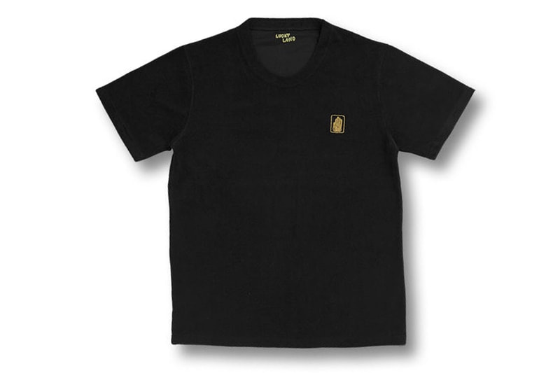 ジョジョの奇妙なパイル地Tシャツコレクションが登場 ジョジョの奇妙な冒険