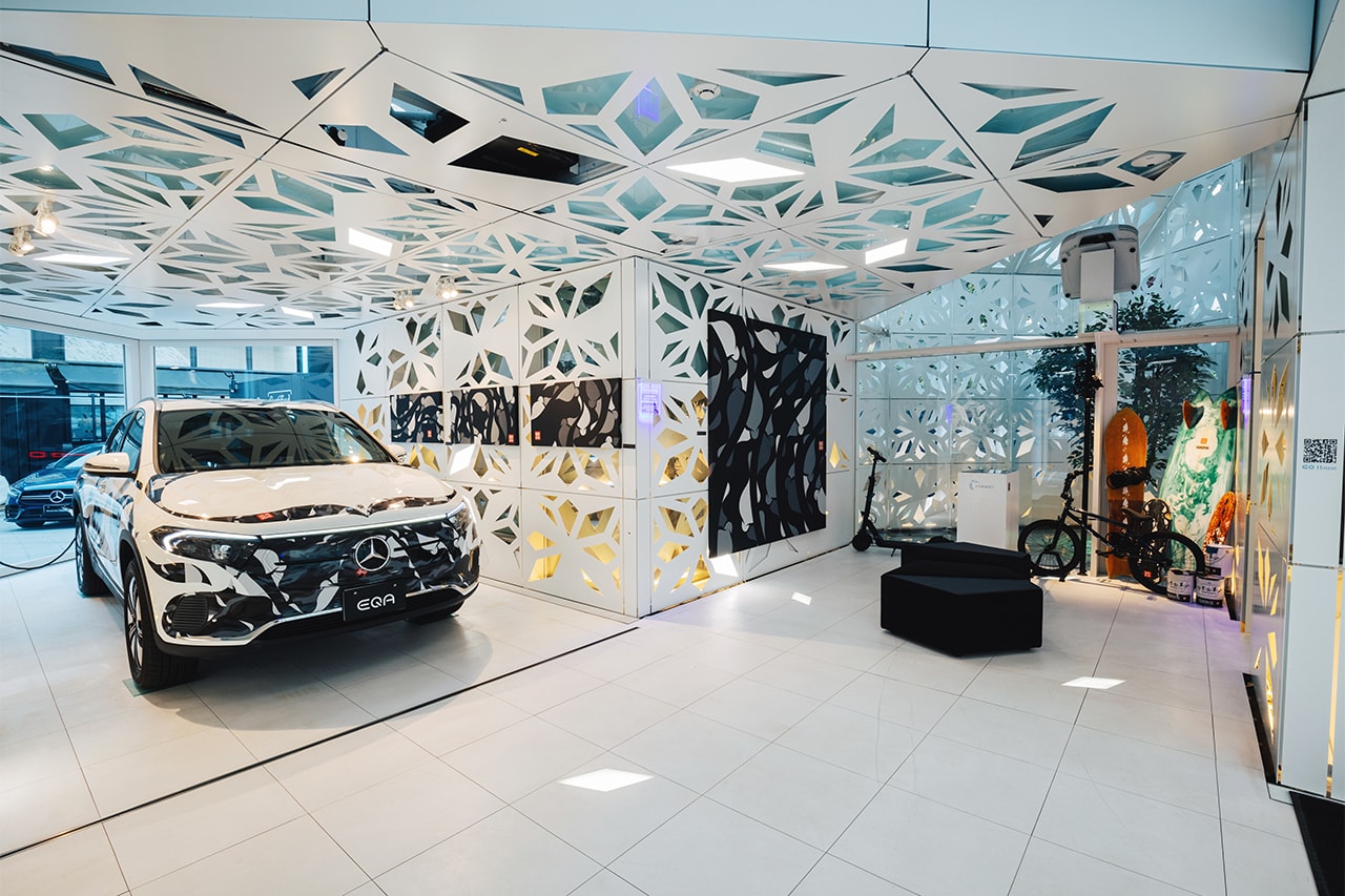 Mercedes-Benz メルセデス・ベンツ の最新電気自動車 “EQA”の発表を記念した期間限定イベントに関口メンディーが潜入
