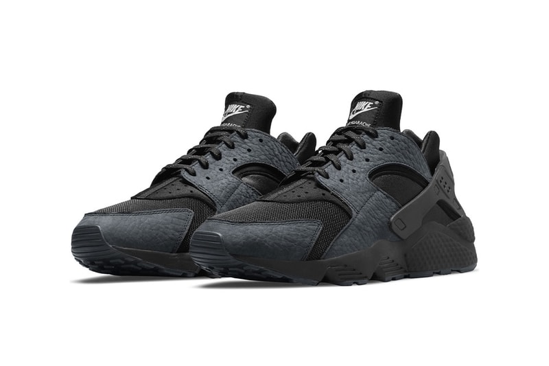 ナイキ から エアハラチ 誕生30周年を記念したモデルが発売 Nike Huarache OG Black White Have You Hugged Your Foot Today 1992 Campaign Swoosh Original Footwear Shoe Sneaker Release Information Drop Date Goodhood Raffle