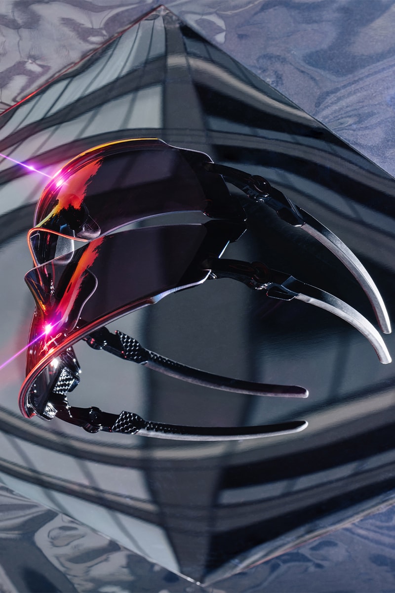 生誕45周年の OAKLEY オークリーからアイウェアの常識を破壊した革新的な新作モデル“Kato”が登場