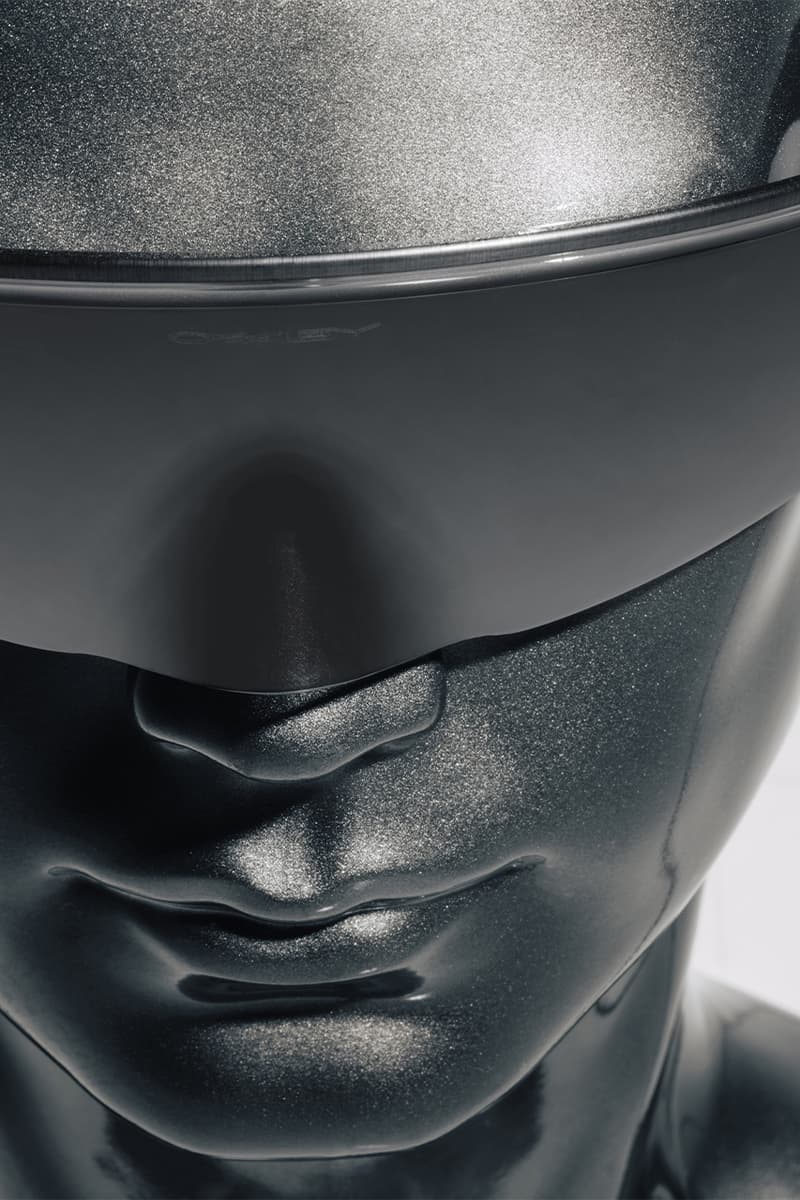 生誕45周年の OAKLEY オークリーからアイウェアの常識を破壊した革新的な新作モデル“Kato”が登場