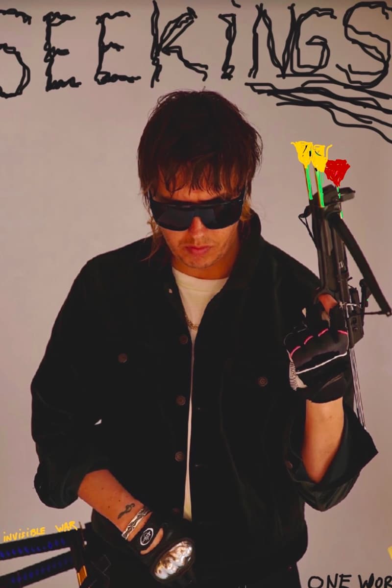 イージーの元アートディレクターによるシーキングスがローンチ カニエ SEEKINGS Spring Summer 2021 lookbook menswear streetwear Julian Casablancas t shirts hoodies jeans denim kanye west yeezy team designer info