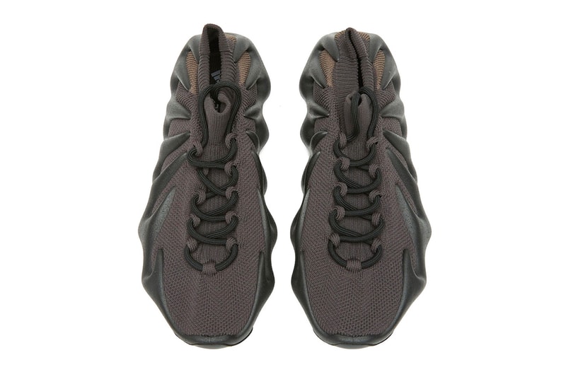 アディダスとカニエ・ウェストによるイージー450から新色“ダーク スレイト”が登場 adidas YEEZY 450 Dark Slate Detailed Look Release Info GY5386 Date Buy Price