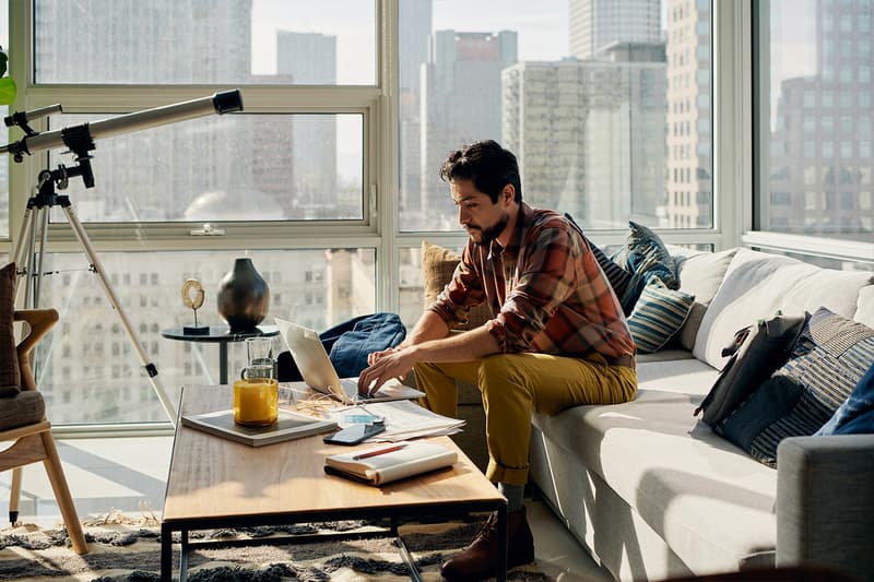 エアビー Airbnb が“1年間どこにでも住める”新プロジェクトの参加者 12 名を世界各地で募集 Airbnb to Sponsor 12 People to Live Anywhere for One Year Program "Live Anywhere on Airbnb"