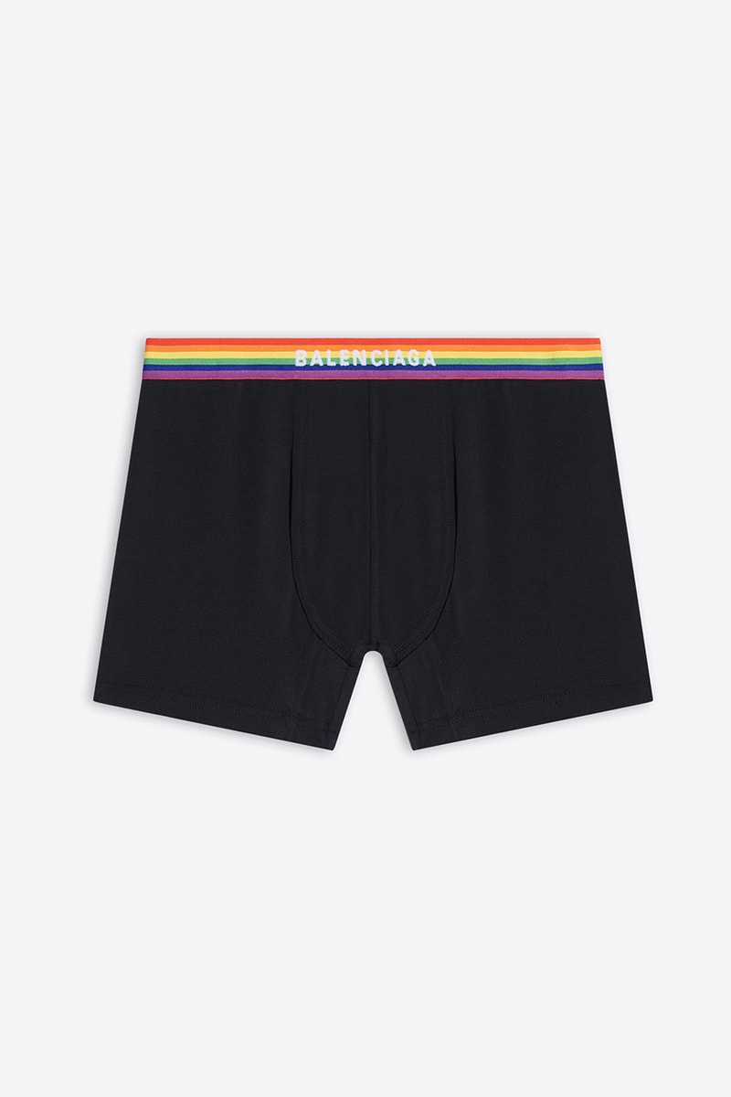 バレンシアガ Balenciaga がプライド月間を祝したカプセルコレクションを発売