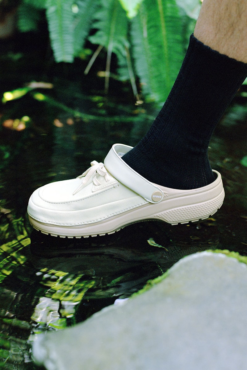 ビームスTxクロックスxバルのトリプルコラボフットウェアが実現 BEAMS T Crocs bal triple collab footwear Classic Clog release info
