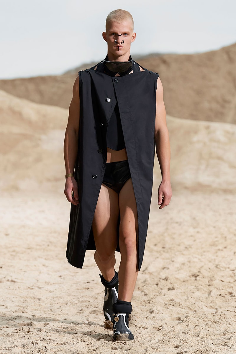 バーバリー Burberry’s Spring/Summer 2022 Menswear Collection Celebrates Freedom and Fluidity Riccardo Tisci