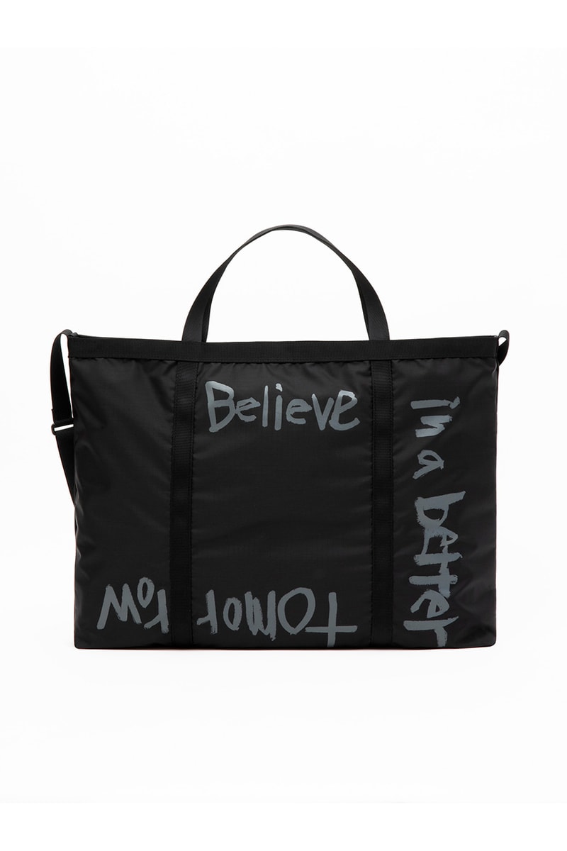 コムデギャルソン COMME des GARÇONS から2021年春夏ラストを飾るバッグ&ストールが発売