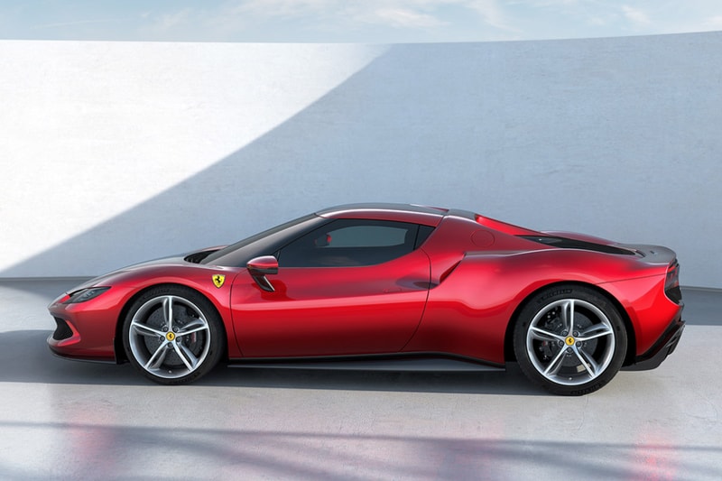 フェラーリが最新モデル 296 GTB を発表 ferrari 296 gtb v6 hybrid powertrain 819 horsepower supercar hypercar 
