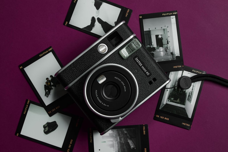 クラシックなデザインの最新インスタントカメラ “チェキ” インスタックス ミニ40にフォーカス camera fujifilm instax new camera stylish 