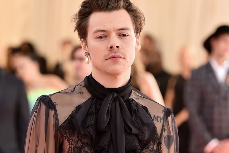 ハリー・スタイルズ Harry Styles Beauty Cosmetics styles Harry Edward Trademark Info nail paint makeup grooming patents trademarks actor UK