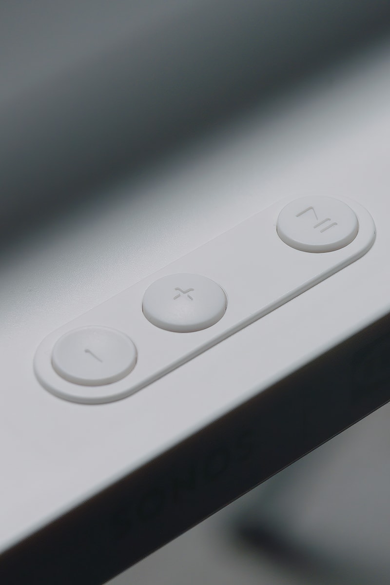 イケアxソノスからアートフレーム型スピーカーのシンフォニスクが誕生 IKEA Sonos SYMFONISK Picture Frame WiFi Speaker release info bookshelf lamp