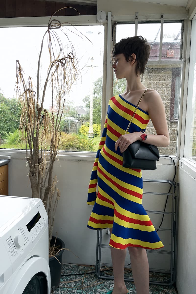 JWアンダーソン ユルゲンテラー JW Anderson Spring/Summer 2022 Menswear Resort 2022 Womenswear Collection Juergen Teller Jonathan Anderson Paris Fashion Week Portal Persol Collaboration Lookbooks