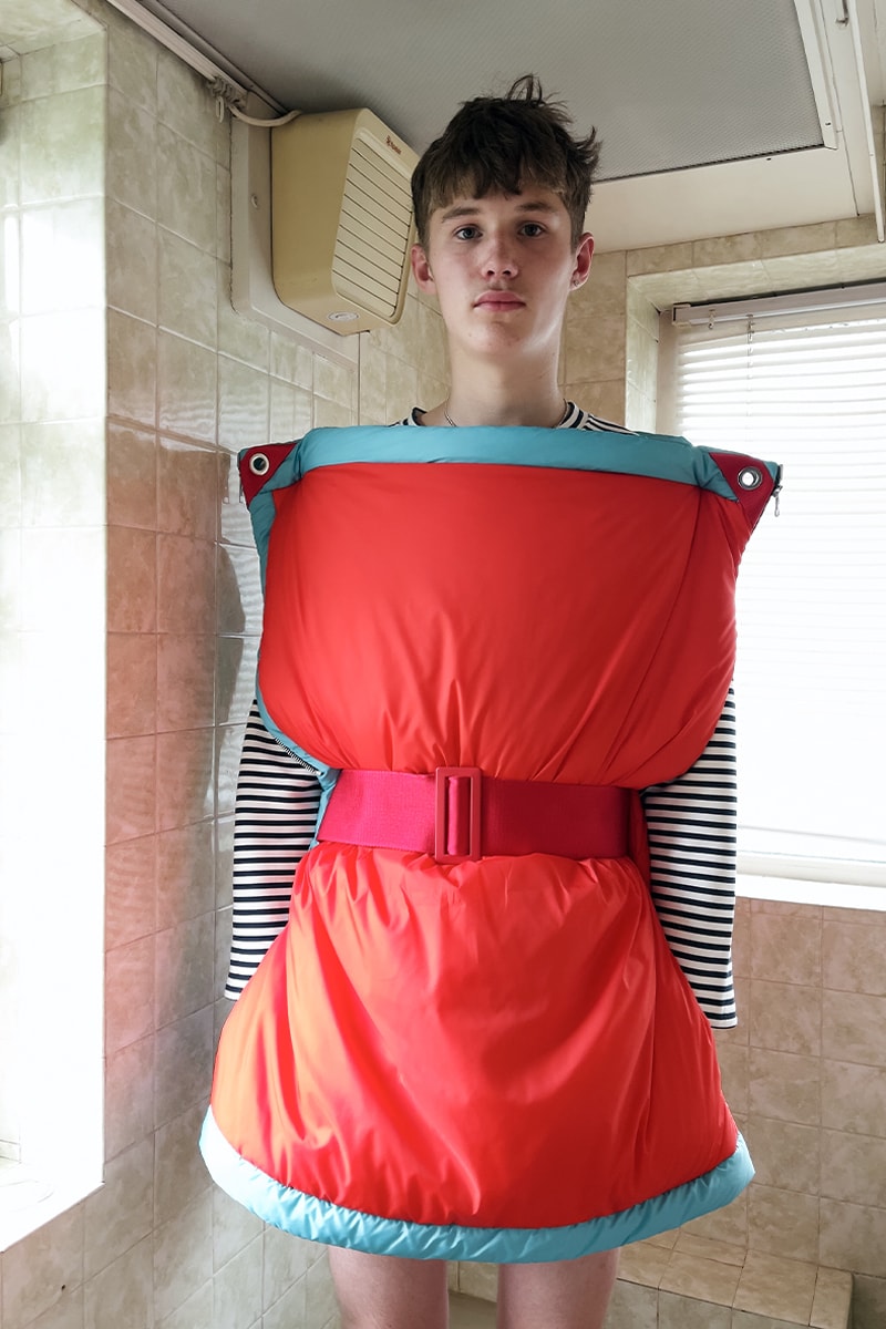 JWアンダーソン ユルゲンテラー JW Anderson Spring/Summer 2022 Menswear Resort 2022 Womenswear Collection Juergen Teller Jonathan Anderson Paris Fashion Week Portal Persol Collaboration Lookbooks
