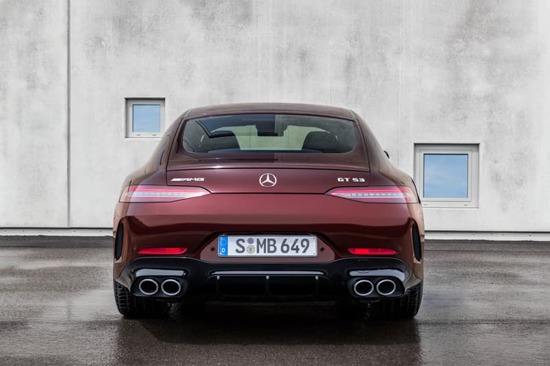 メルセデス・エーエムジー が GT 4ドアクーペ の2022年モデルを発表 mercedes benz amg 2022 gt 4 four door coupe update upgrade refresh trim 