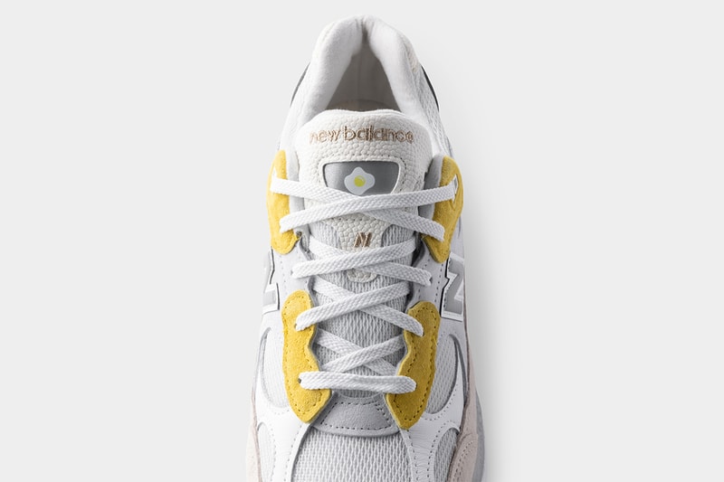 ペーパーボーイ ニューバランス ビームス パリで即完した PAPERBOY x New Balance の別注 992 が BEAMS で限定発売