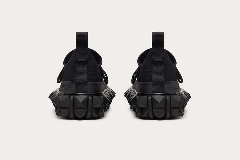 ヴァレンティノ ロックスタッズ Valentino が “Rockstud” 誕生10周年を記念したコラボプロジェクトを発表 Craig Green クレイグ・グリーン）