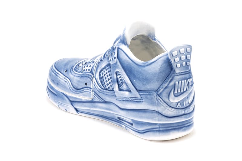 イェーンジョイ・スタジオ から Air Jordan 4 を象ったインセンスバーナーが登場 yeenjoy air jordan 4 vase incense burner release info hbx price photos 