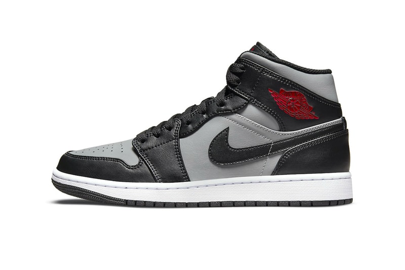 レッドのアクセントを加えた名作“シャドー”に酷似するエア ジョーダン 1 ミッドが登場 Air Jordan 1 Mid Grey Black Red Release Info 554724-096 Date Buy Price 