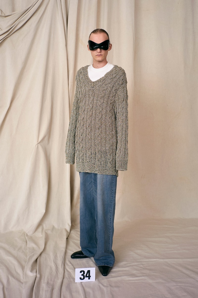 バレンシアガ 2021年冬クチュールコレクション Balenciaga Couture 50th Collection Demna Gvasalia Return Paris Fashion House Livestreamed First Look Review News 