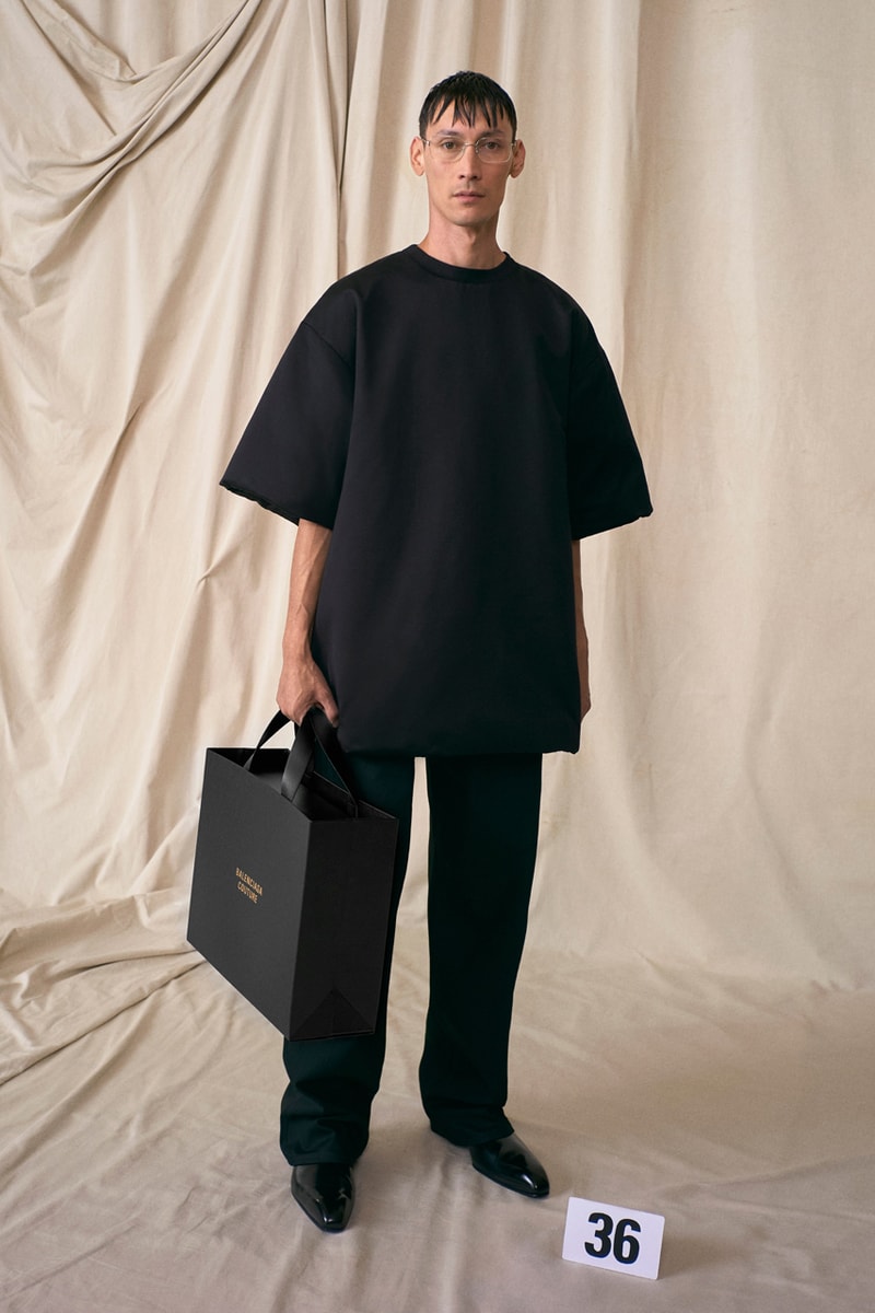 バレンシアガ 2021年冬クチュールコレクション Balenciaga Couture 50th Collection Demna Gvasalia Return Paris Fashion House Livestreamed First Look Review News 