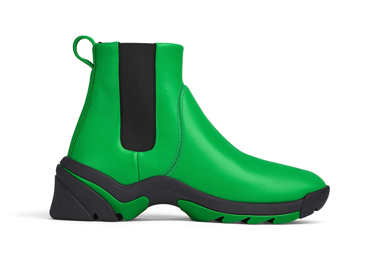 ボッテガヴェネタがスポーツカーに着想した新作シューズを発売 Bottega Veneta Flash Chelsea Boots Black Grass String Daniel Lee Fall Winter 2021 FW21 Footwear Formal Smart Casual Luxury Designer Pre Order