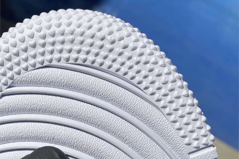 ドレイクのニューアルバムを祝したナイキエアフォース1が登場すると噂 drake nike air force 1 certified lover boy white release info store list buying guide photos price ovo love you forever 