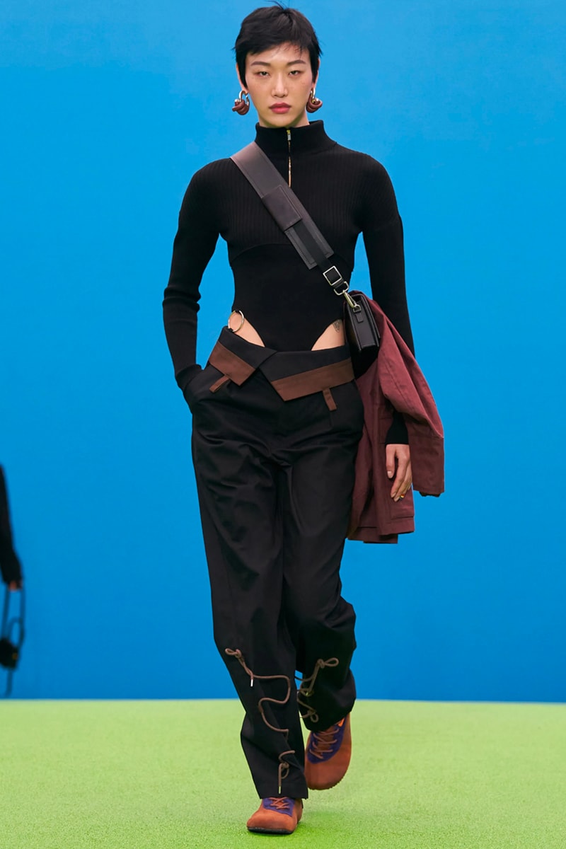 ジャックムス 2021年プレタポルテコレクション Jacquemus Fall 2021 Ready-to-Wear Collection Release Simon Porte LA MONTAGNE