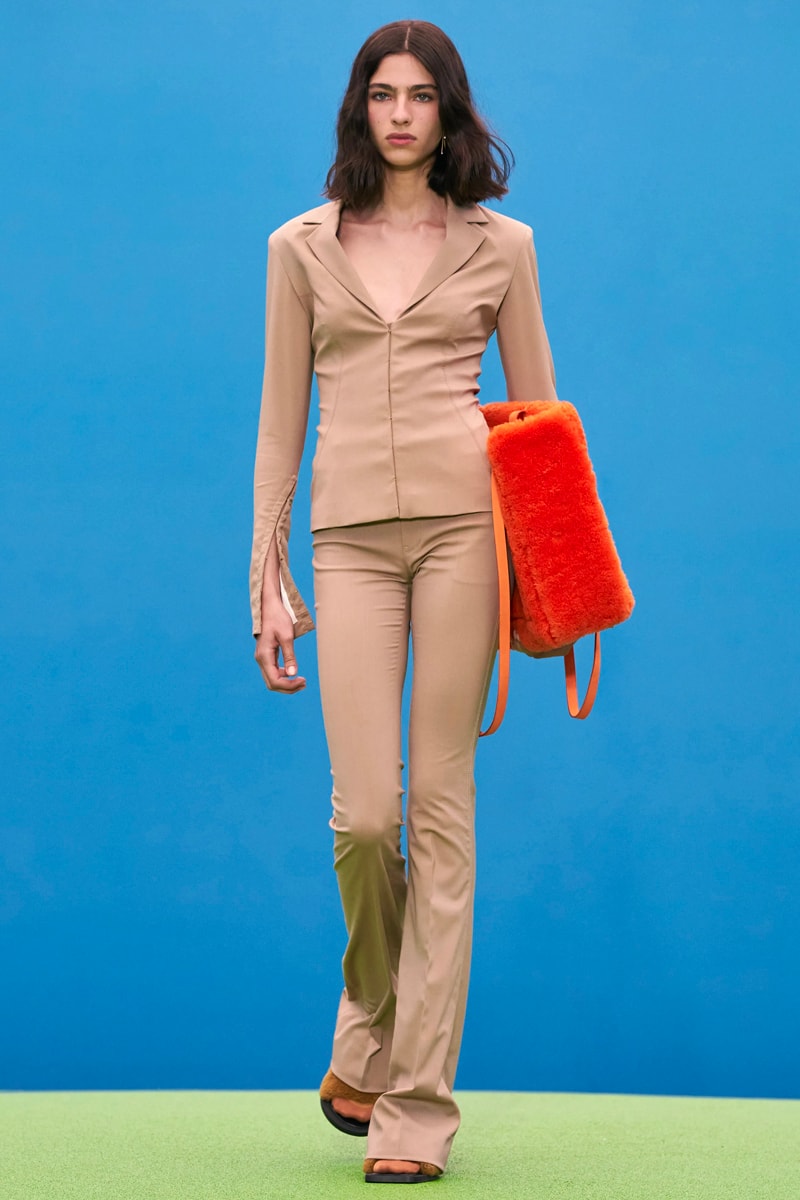 ジャックムス 2021年プレタポルテコレクション Jacquemus Fall 2021 Ready-to-Wear Collection Release Simon Porte LA MONTAGNE