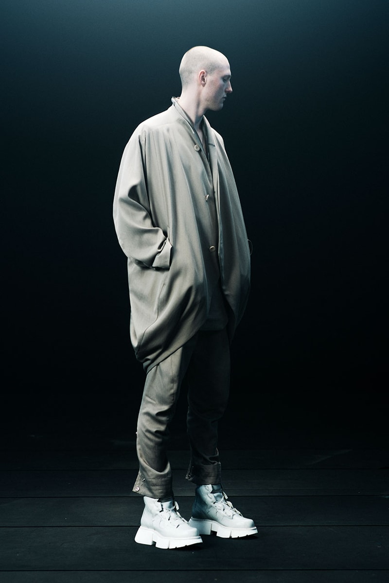 ユリウス2022年春夏コレクション JULIUS Spring Summer 2021 Collection Lookbook tatsuro horikawa info