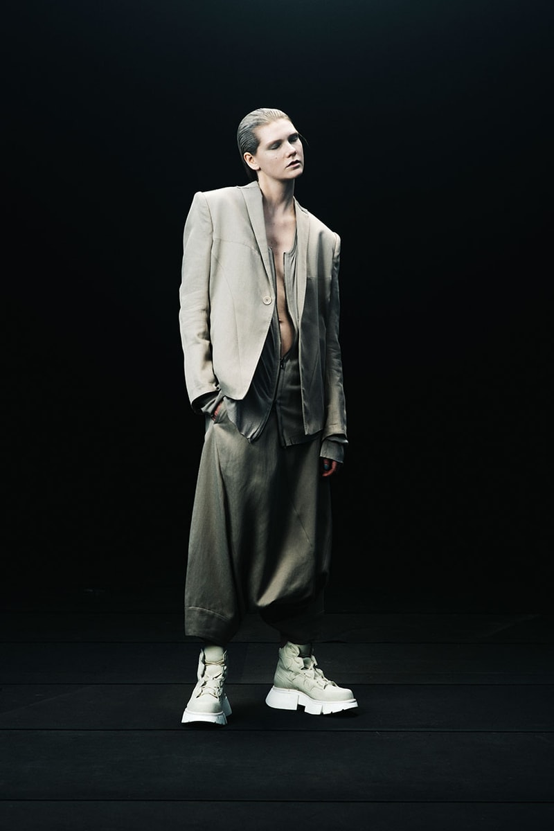 ユリウス2022年春夏コレクション JULIUS Spring Summer 2021 Collection Lookbook tatsuro horikawa info