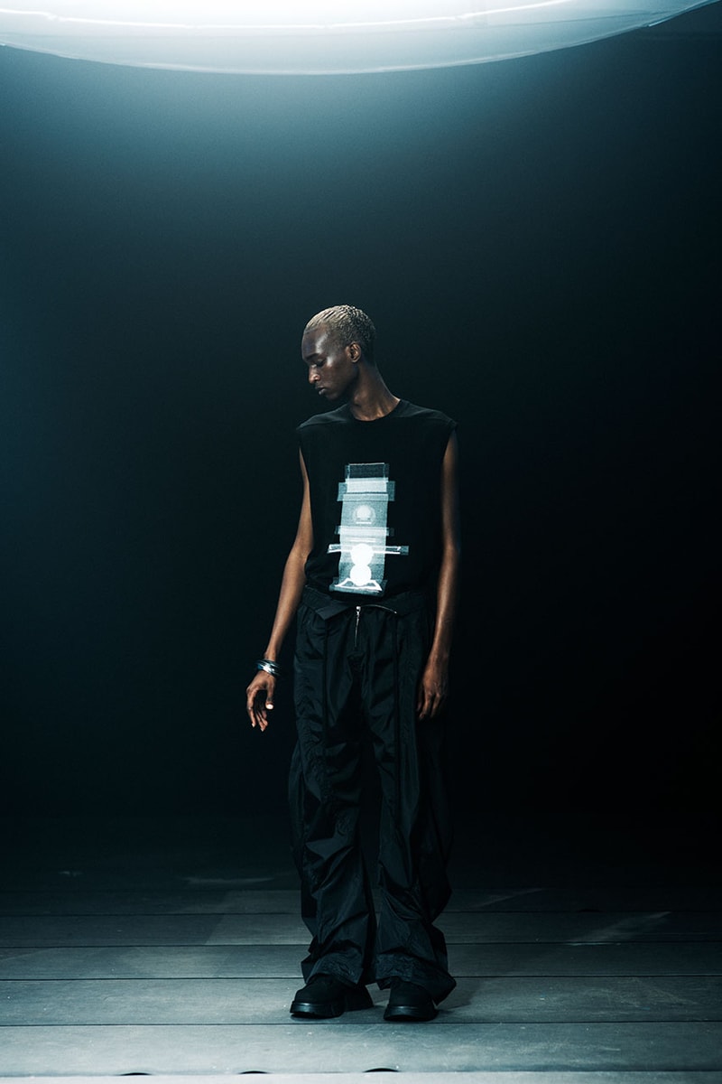 ユリウス2022年春夏コレクション JULIUS Spring Summer 2021 Collection Lookbook tatsuro horikawa info