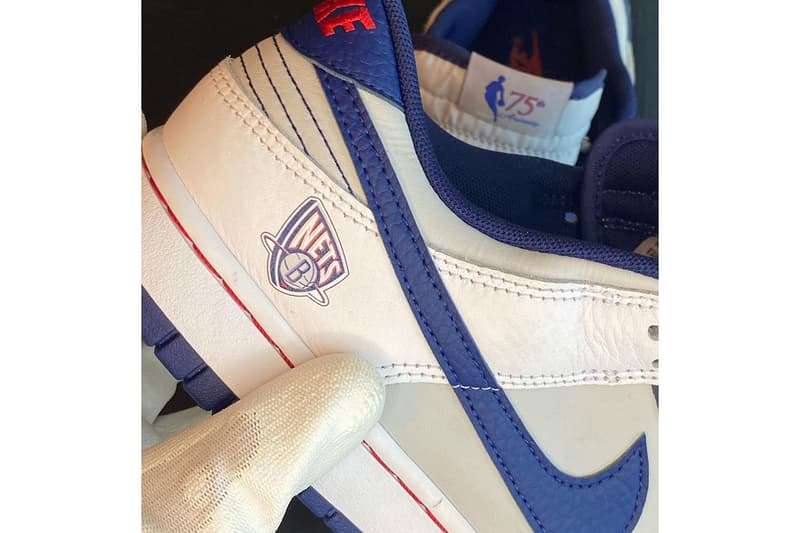 ナイキからNBAの設立75周年を記念ブルックリン・ネッツ仕様のダンクローが発売か nba nike dunk low brooklyn nets 75th anniversary release date info store list buying guide photos price white navy red 