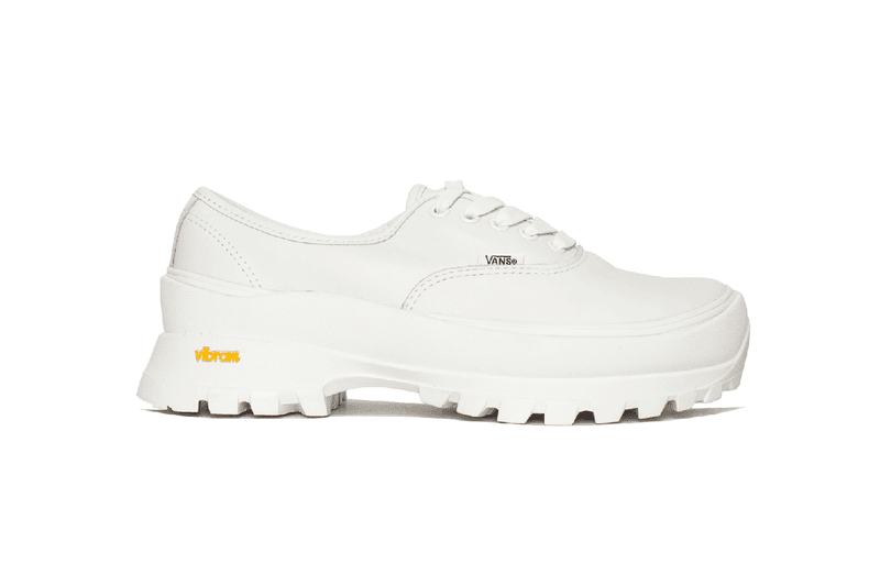 ヴァンズからヴィブラムとの初のコラボによるスケートハイ LX とオーセンティック LXが登場 Vans SK8-Hi LX Authentic Vibram Sole Unit White Black Release Information SoCal Skateboarding OG Shoes Footwear Sneakers Trainers VN0A5HZWBLK1BLK1 VN0A5HZWW001W001 VN0A5HZUBLK1BLK1 VN0A5HZUW001W001 OneBlockDown Italy